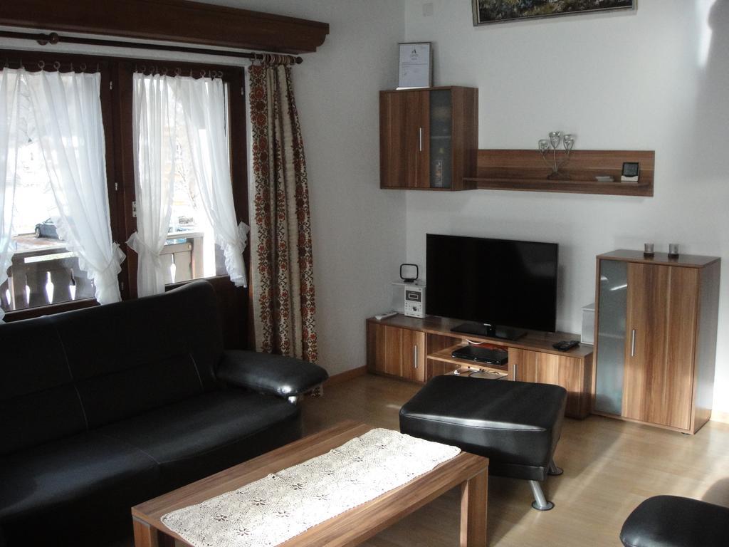 Chalet Sunstar Saas-Grund Zimmer foto